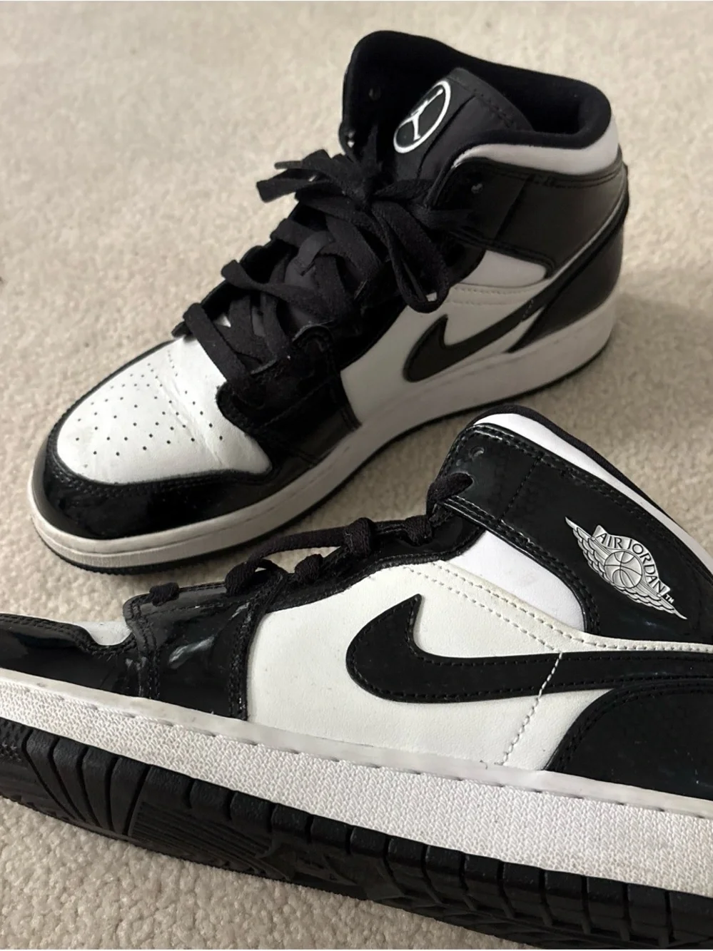 Jordan 1 mid Pandas 8W, 6.5M. Original Packaging + Verification Receipt